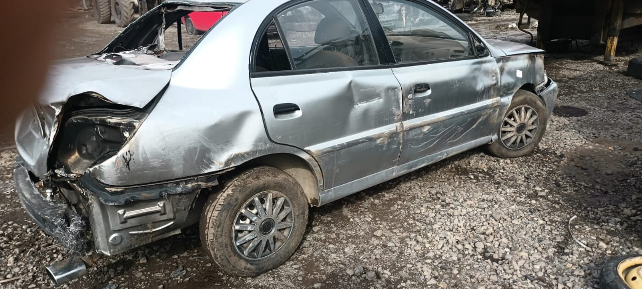  Kia RIO 2003    EN DESARME